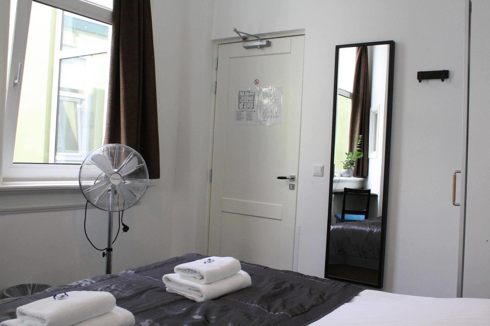 Bed & Breakfast Hotel Malts Haarlem Ngoại thất bức ảnh